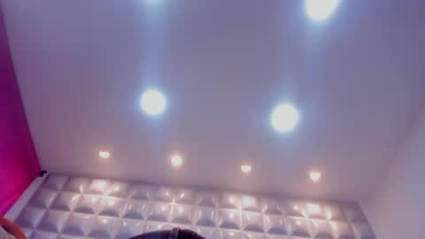 Snapshot of sol_angel_7 chatting on 03/27/26, 04:07 SOL ANGEL online show from 03/27/26, 04:07