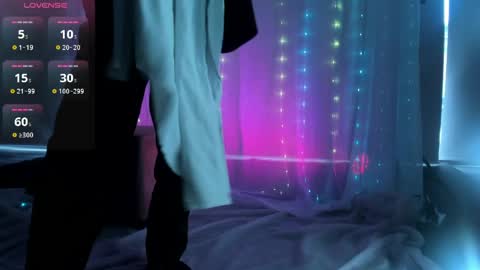 Snapshot of sol_radiant chatting on 04/01/26, 12:28 Sol radiant online show from 04/01/26, 12:28