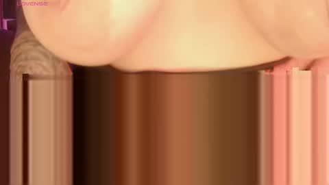 Snapshot of solangel__ chatting on 04/18/26, 05:33 Solangel online show from 04/18/26, 05:33