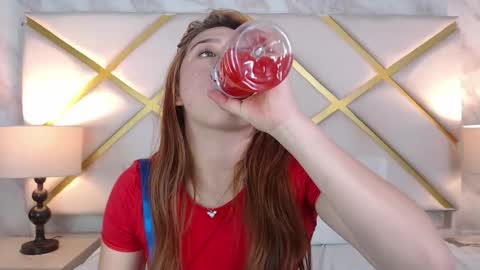 Snapshot of solara_ chatting on 12/01/25, 07:41 solara online show from 12/01/25, 07:41