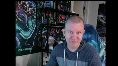 Snapshot of solarlunar1 chatting on 04/17/26, 11:30 just ask online show from 04/17/26, 11:30