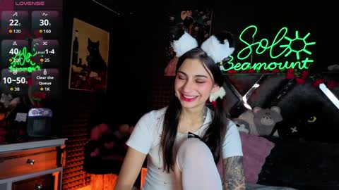 Snapshot of solbeaumont chatting on 04/09/26, 10:59 Sol online show from 04/09/26, 10:59