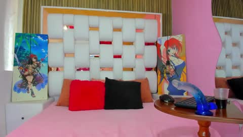 Snapshot of solevanss chatting on 01/15/25, 07:55 Sol Evans online show from 01/15/25, 07:55