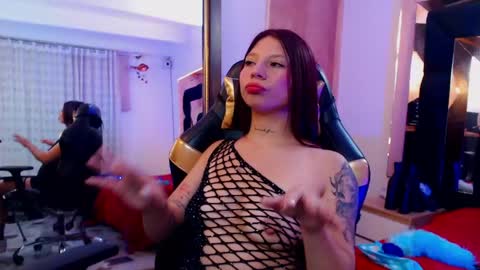 Snapshot of solgp chatting on 05/15/26, 05:03 Fernada Rodriguez online show from 05/15/26, 05:03