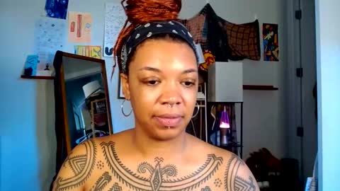 Soli online show from 10/04/25, 07:23