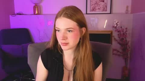 Snapshot of sollarkristy chatting on 05/05/26, 06:32 sollarkristy online show from 05/05/26, 06:32