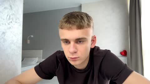 Snapshot of solofury chatting on 07/20/26, 10:39 Jett online show from 07/20/26, 10:39
