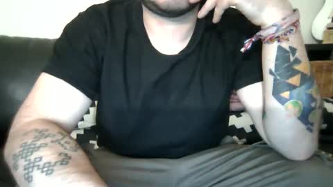 Snapshot of solosolosolo99 chatting on 12/08/24, 02:18 whiterabbit online show from 12/08/24, 02:18