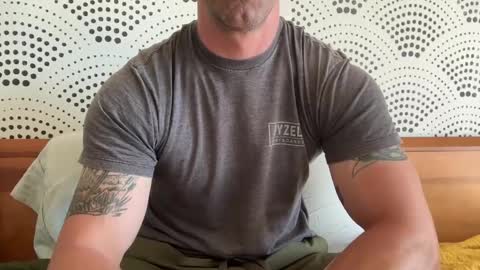 Some guy00 online show from 10/09/25, 08:07