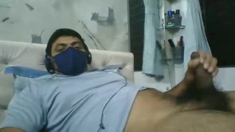 Blackbeast123 online show from 11/11/25, 05:24