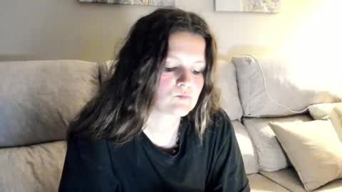 Snapshot of someonesday chatting on 03/22/26, 10:24 SomeonesDay online show from 03/22/26, 10:24