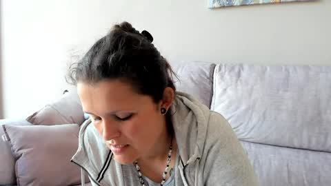 Snapshot of someonesday chatting on 04/03/26, 01:09 SomeonesDay online show from 04/03/26, 01:09