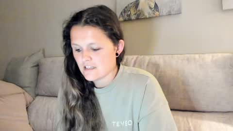 Snapshot of someonesday chatting on 04/13/26, 09:09 SomeonesDay online show from 04/13/26, 09:09