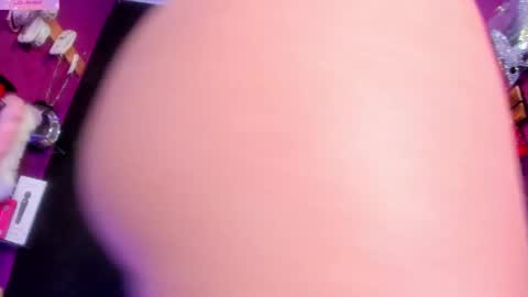 Snapshot of sommer_alexa chatting on 03/28/26, 12:27 Alexa online show from 03/28/26, 12:27