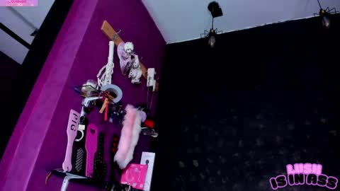 Snapshot of sommer_alexa chatting on 04/11/26, 07:07 Alexa online show from 04/11/26, 07:07