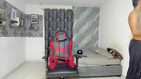 son_hades online show from 03/19/26, 03:43