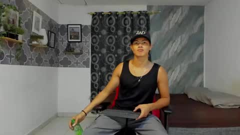 son_hades online show from 04/19/26, 03:50