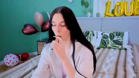 Snapshot of sonataray chatting on 02/13/26, 03:30 Catherine online show from 02/13/26, 03:30