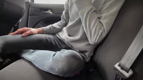 Sondages online show from 11/27/25, 12:29