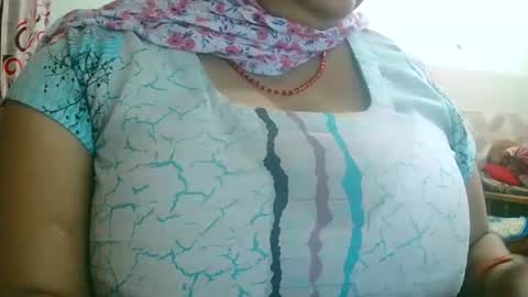 Snapshot of soni88888 chatting on 01/25/25, 02:03 soni88888 online show from 01/25/25, 02:03