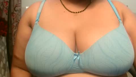 Snapshot of soni88888 chatting on 02/09/25, 03:01 soni88888 online show from 02/09/25, 03:01