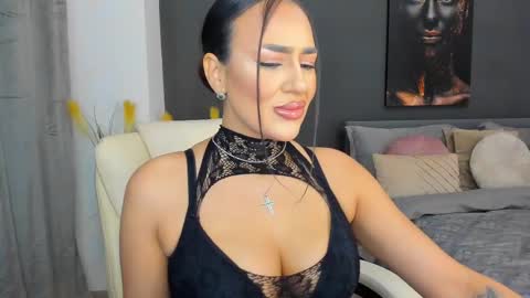 Sonia  Rey online show from 02/23/25, 09:16