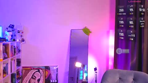 Sonia online show from 02/14/25, 04:09