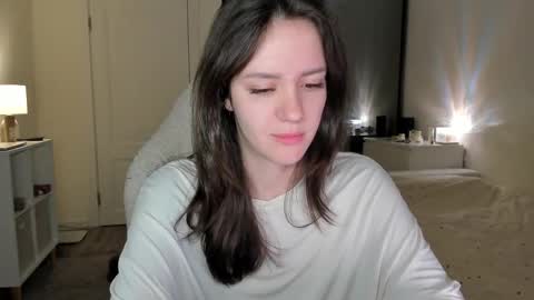 sonia_moon_ online show from 10/26/25, 02:28