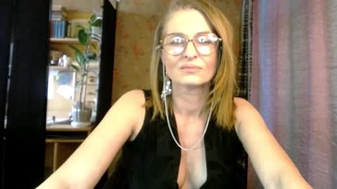 Sonia online show from 03/20/26, 02:44