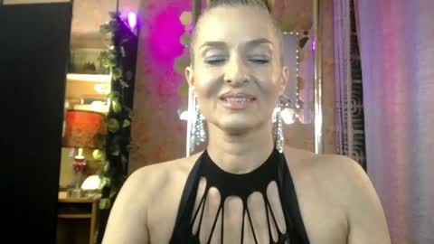 Sonia online show from 05/13/26, 02:25