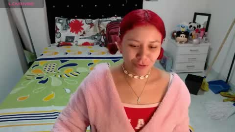 Snapshot of soniahardass chatting on 04/24/26, 12:18 soniahardass online show from 04/24/26, 12:18
