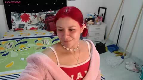 Snapshot of sonialatin69 chatting on 04/24/26, 03:14 sonialatin69 online show from 04/24/26, 03:14