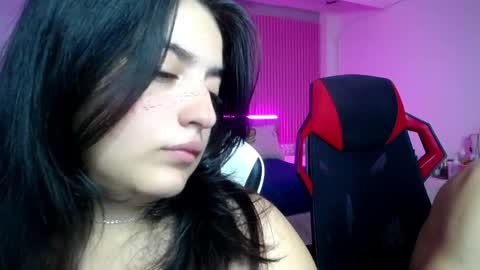sonic_jess07 online show from 05/17/26, 02:13