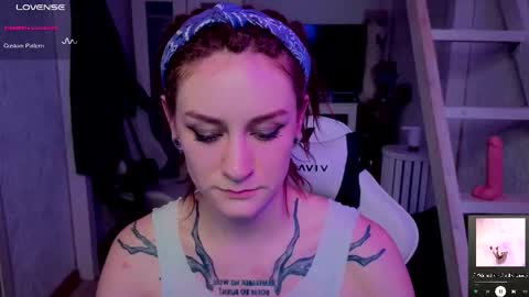 Rie online show from 10/17/25, 03:36