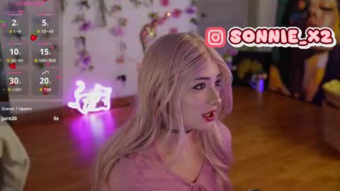 Snapshot of sonnie_mami chatting on 04/15/26, 02:57 Sonnie online show from 04/15/26, 02:57