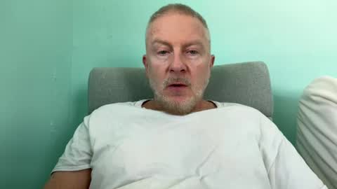 Max Banana online show from 12/22/24, 07:10