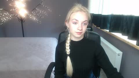 Sonya online show from 04/22/26, 05:32