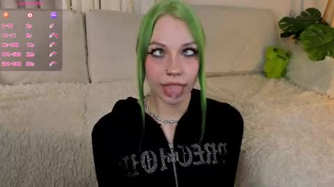 Your ghost wife online show from 02/08/26, 10:57