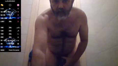 Snapshot of sonoboris chatting on 11/08/25, 01:17 sonoboris online show from 11/08/25, 01:17