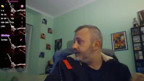 Snapshot of sonoboris chatting on 11/18/25, 10:03 sonoboris online show from 11/18/25, 10:03