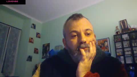 Snapshot of sonoboris chatting on 11/30/25, 10:14 sonoboris online show from 11/30/25, 10:14