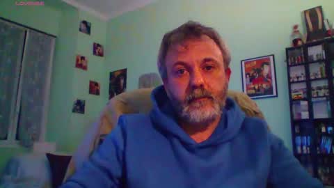 Snapshot of sonoboris chatting on 04/17/26, 08:34 sonoboris online show from 04/17/26, 08:34
