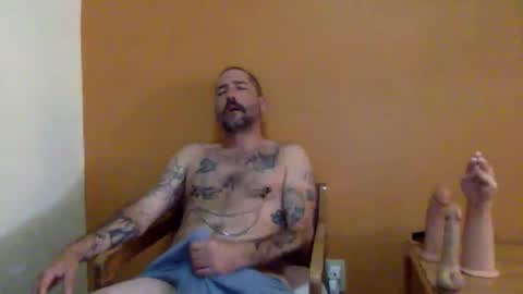 Snapshot of sontoddy chatting on 02/13/25, 02:52 Ryan online show from 02/13/25, 02:52