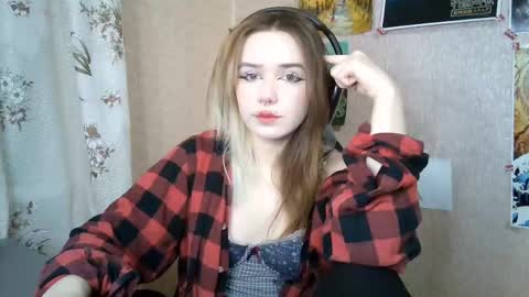 Snapshot of sonwosick chatting on 04/21/26, 05:17 Mila online show from 04/21/26, 05:17