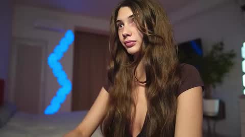 Snapshot of sony_play chatting on 02/15/25, 05:07 Sony online show from 02/15/25, 05:07