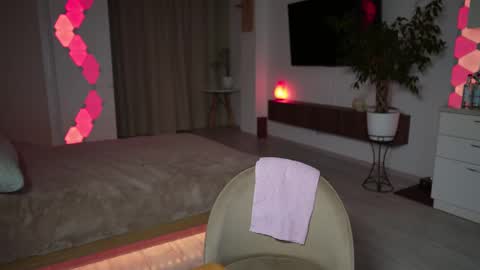 Snapshot of sony_play chatting on 02/27/25, 04:21 Sony online show from 02/27/25, 04:21