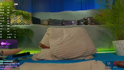 Snapshot of sonya_keller chatting on 11/25/25, 06:19 Sonya online show from 11/25/25, 06:19