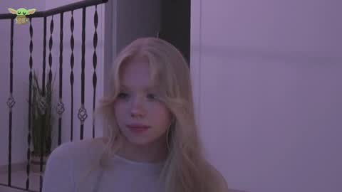 Snapshot of sonyaplush chatting on 12/22/24, 07:31 Sonya Instagram Twitter sonyaplushgirl OnlyFans sonyaplush online show from 12/22/24, 07:31