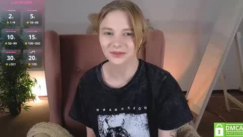 Snapshot of sookonstellita chatting on 05/25/26, 01:00 Litta online show from 05/25/26, 01:00