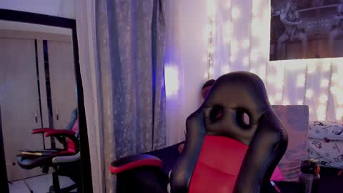 sophie online show from 02/10/25, 09:04